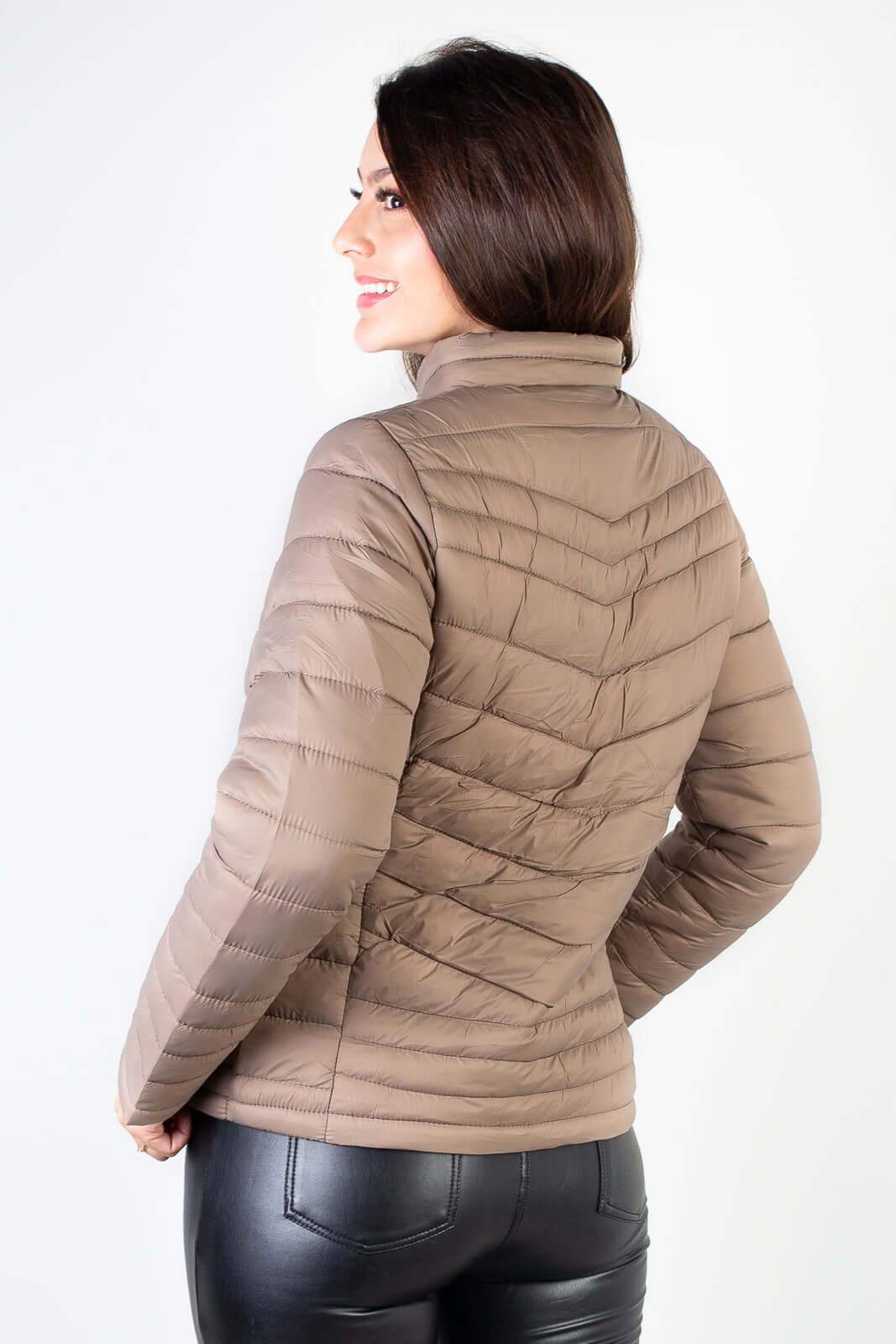 Jaqueta feminina de nylon curta 80226